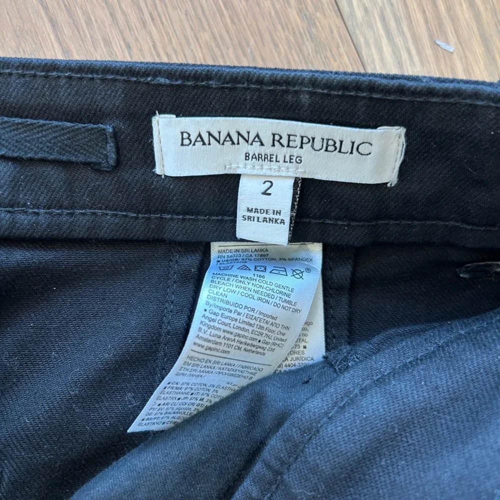 Banana Republic Barrel Trousers - Picture 2 of 2
